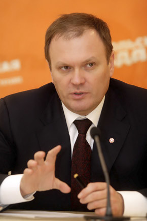 Министр МЧС Украины Владимир ШАНДРА: «Новый саркофаг на ЧАЭС будет готов к 2012 году» 