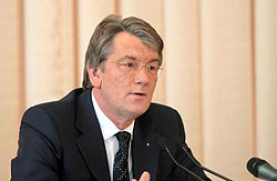 Виктор Ющенко предрёк социальный коллапс  