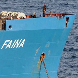 Судовладелец «Фаины» урезал зарплату освобождённым от пиратов морякам 
