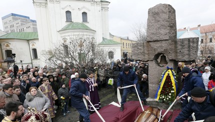 В Киеве похоронили украинского журналиста Георгия Гонгадзе
