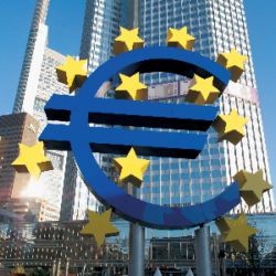 Евро может рухнуть в ближайшее время 