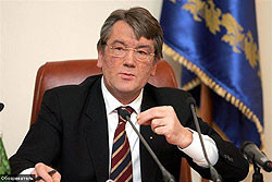 Ющенко сказал, что он думает об отставке Огрызко 