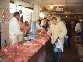 Куда пропала свинина со львовских рынков 