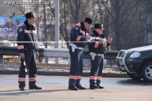 Из-за ДТП ГАИшники перекрыли главную улицу города 