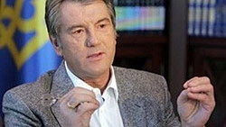 Виктор Ющенко призвал политиков жить дружно 