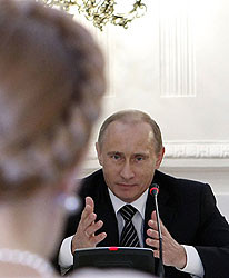 Путин и Тимошенко пообщались по телефону 