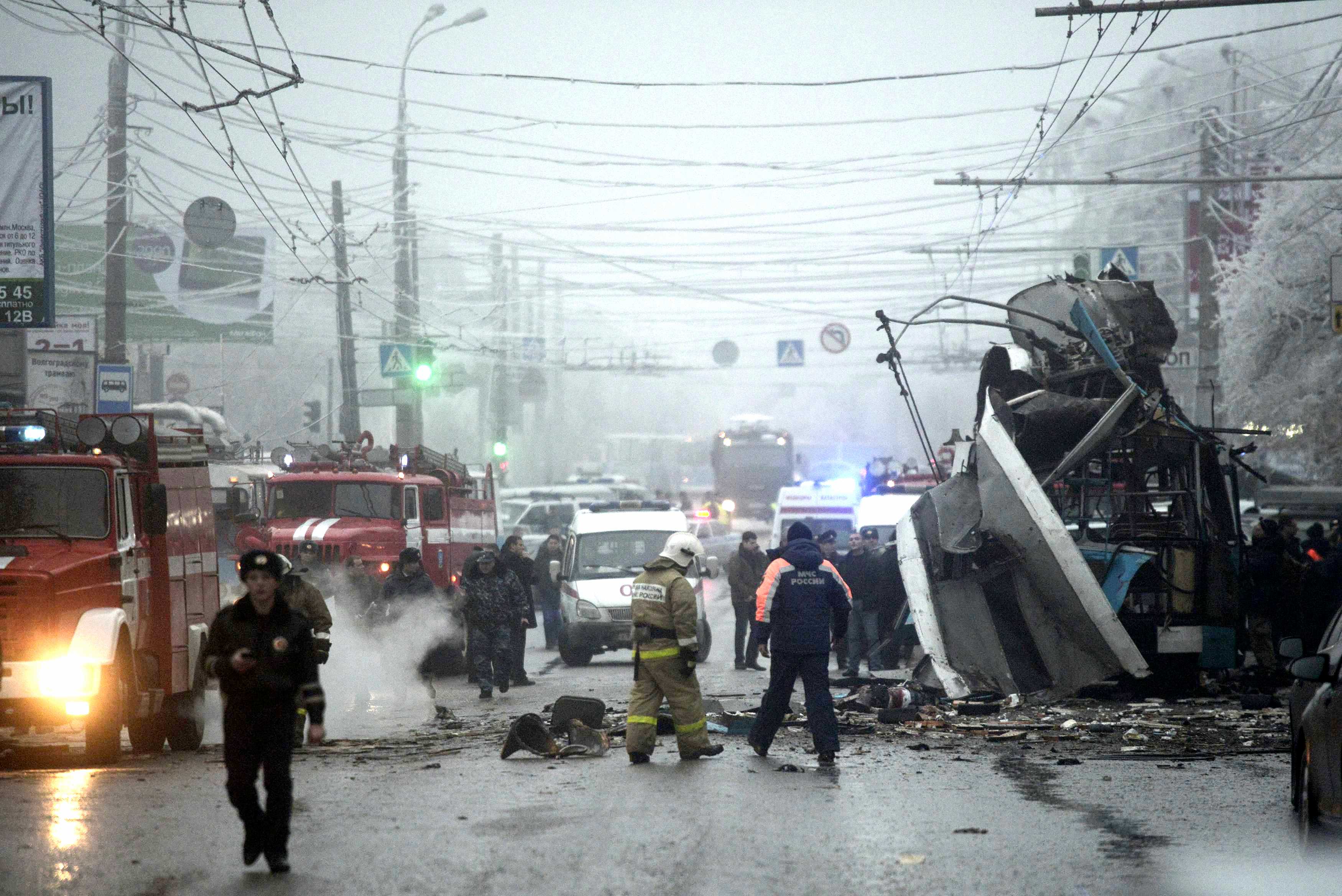 4 декабря 2006. Теракт в троллейбусе в Волгограде 30 декабря. Взрыв троллейбуса в Волгограде. Взрыв троллейбуса в Волгограде 30 декабря 2013.