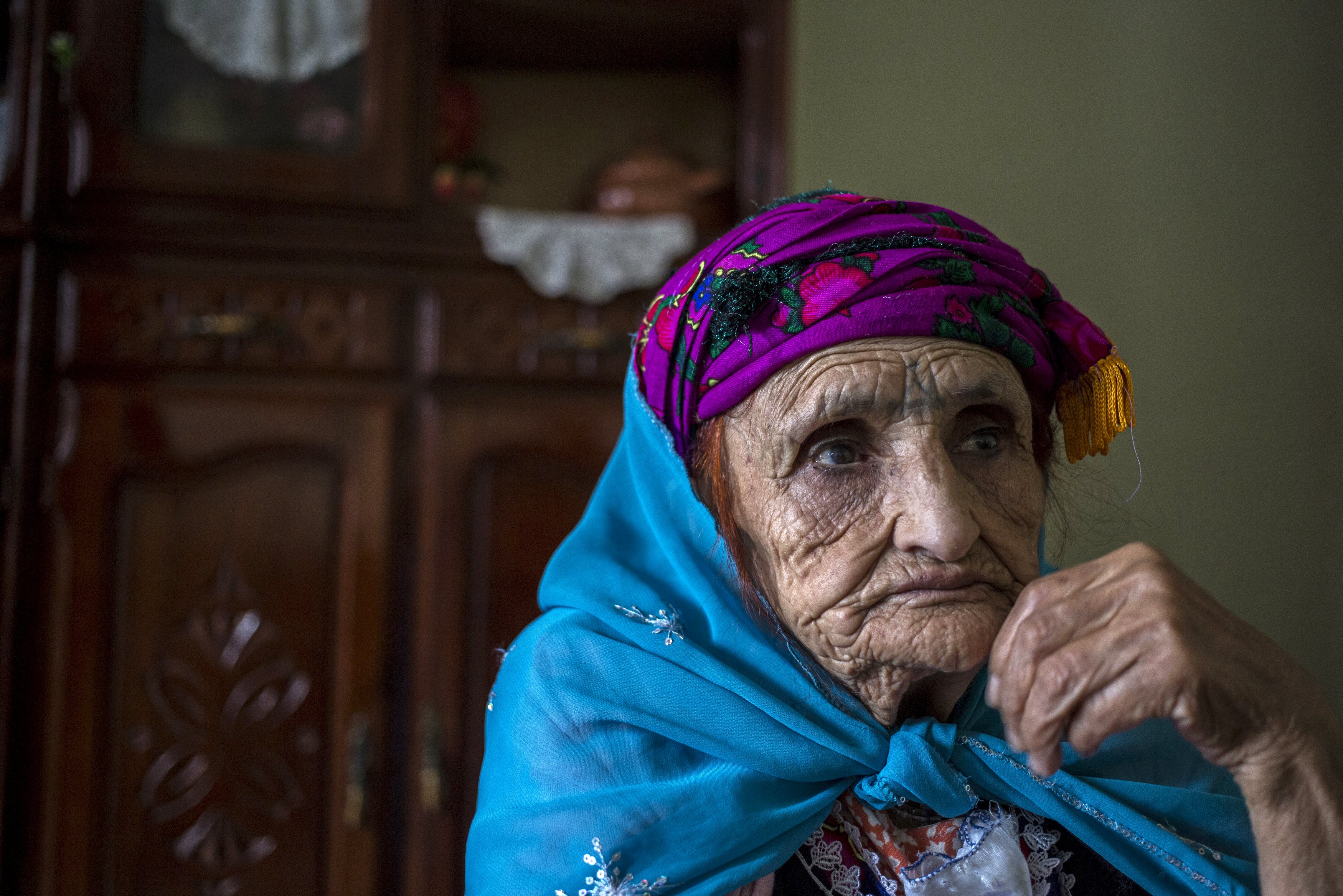 Мусульманская бабушка. Бабушка мусульманка. Восточная бабушка. Бабушка 74 года. Алжирцы бабушки.