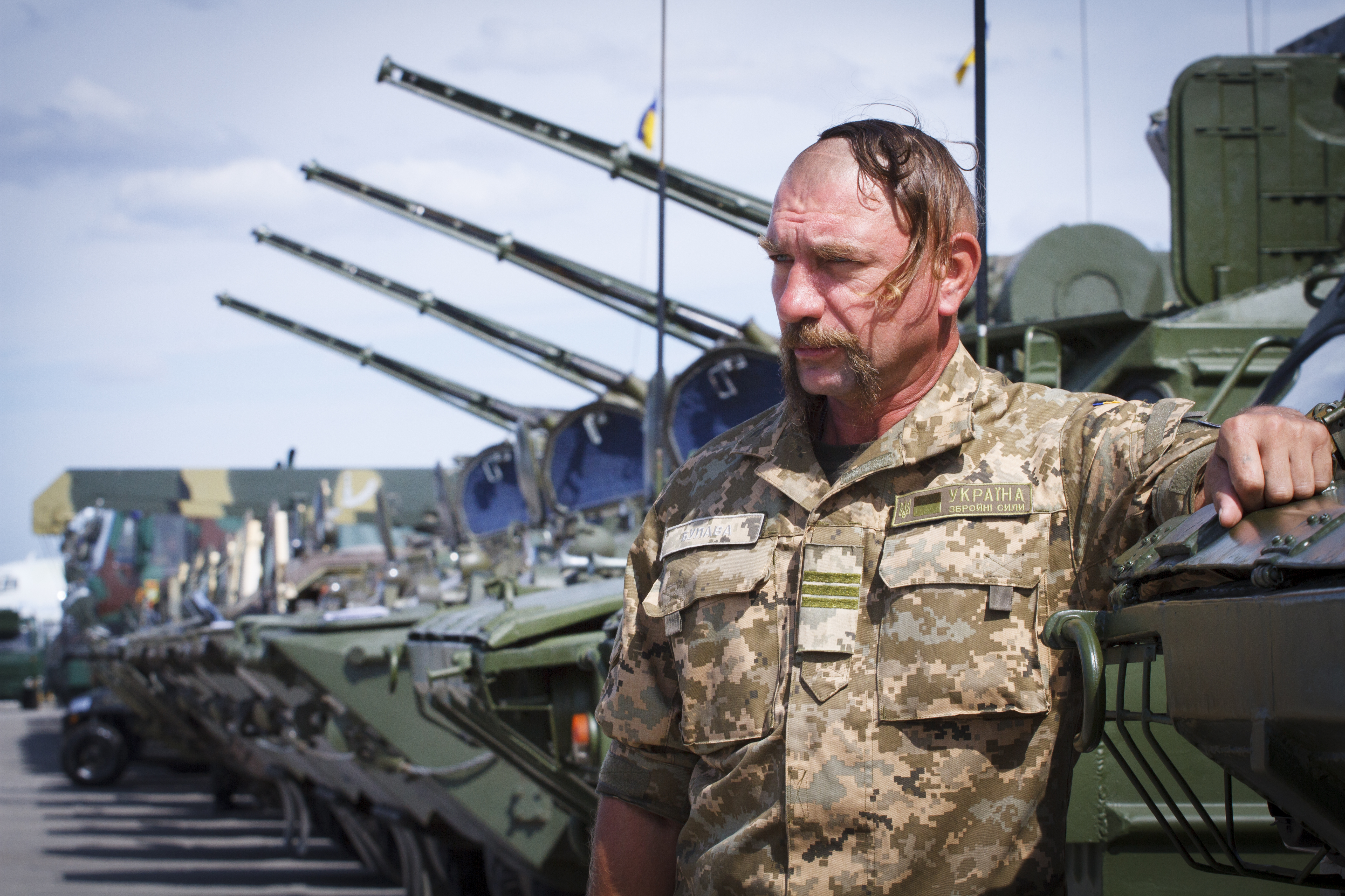 Будь сильной украина. Армия Украины. Украинская армия самая сильная в Европе. Сильная армия. Сильнейшая армия Европы Украина.