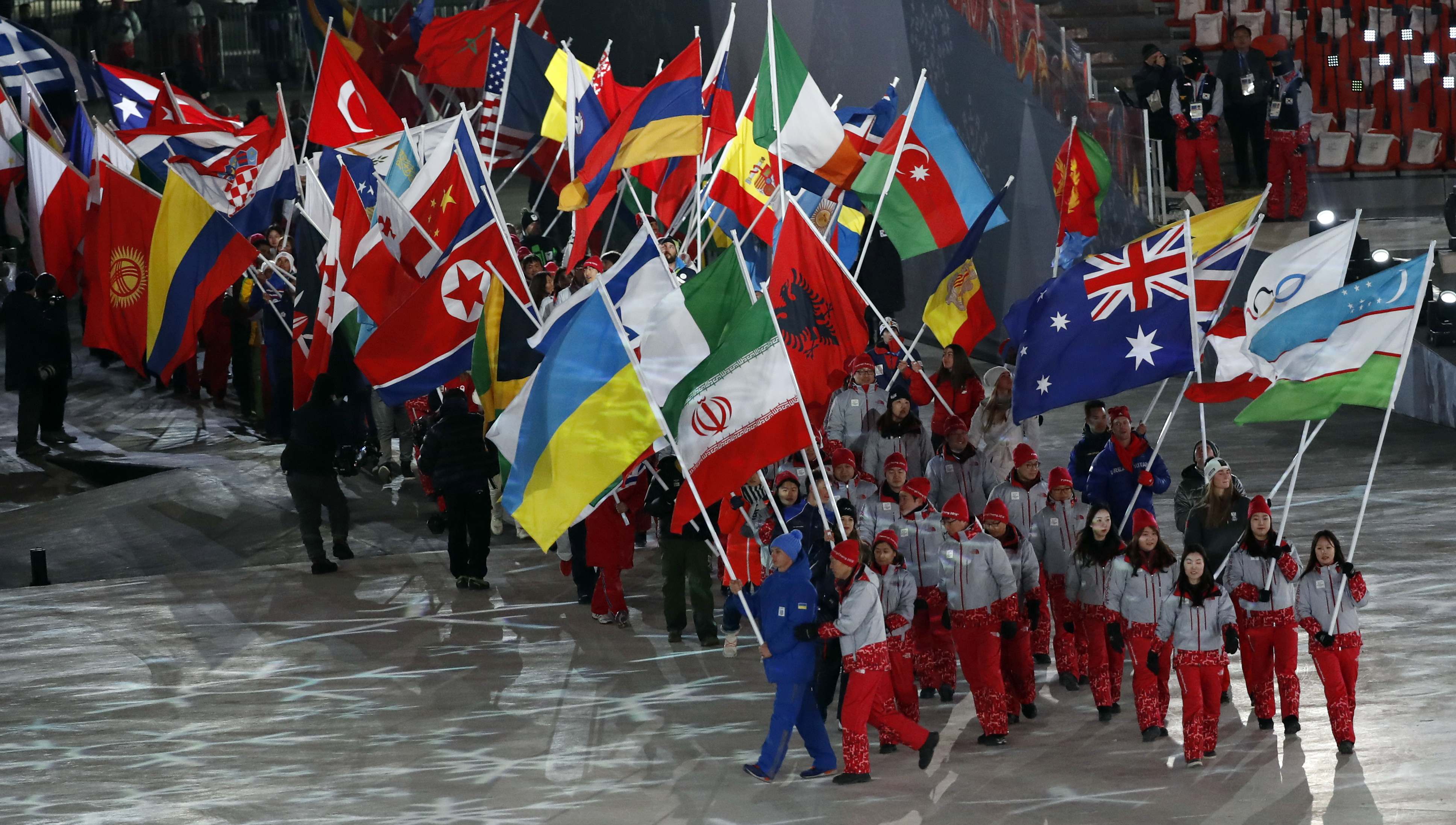 Олимпийские сборные стран. Парад наций Олимпийские игры. Олимпийский парад. Флаг Олимпийских игр. Участники парад Олимпийских игр.