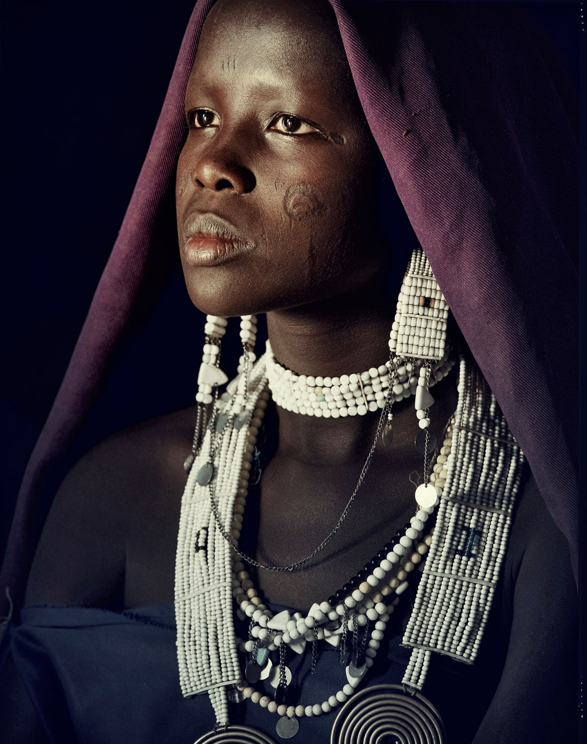 Африка белая женщина. Масаи племя. Масаи народ Африки. Африканское племя Масаи. Масаи женщины.