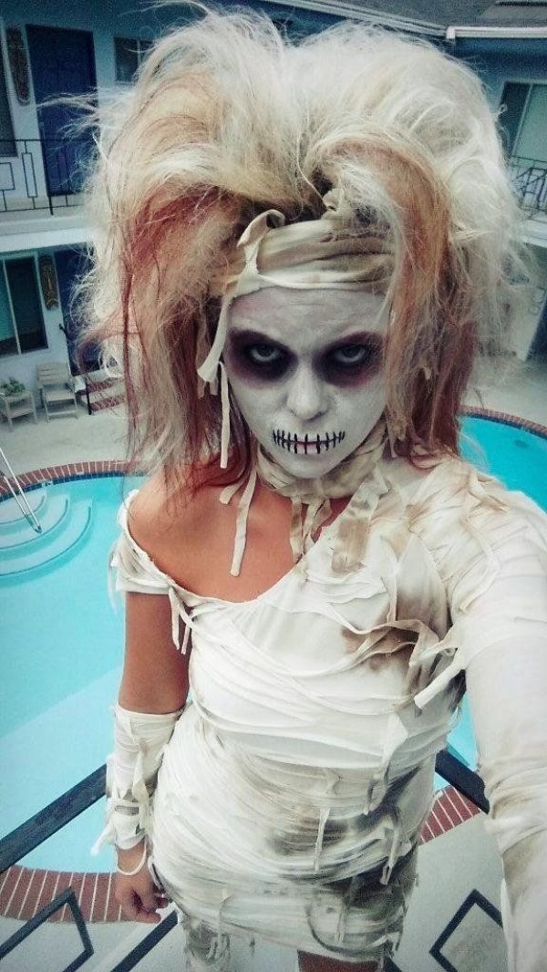 Образ на Хэллоуин зомби. Делаем костюм зомби | Макияж глаз