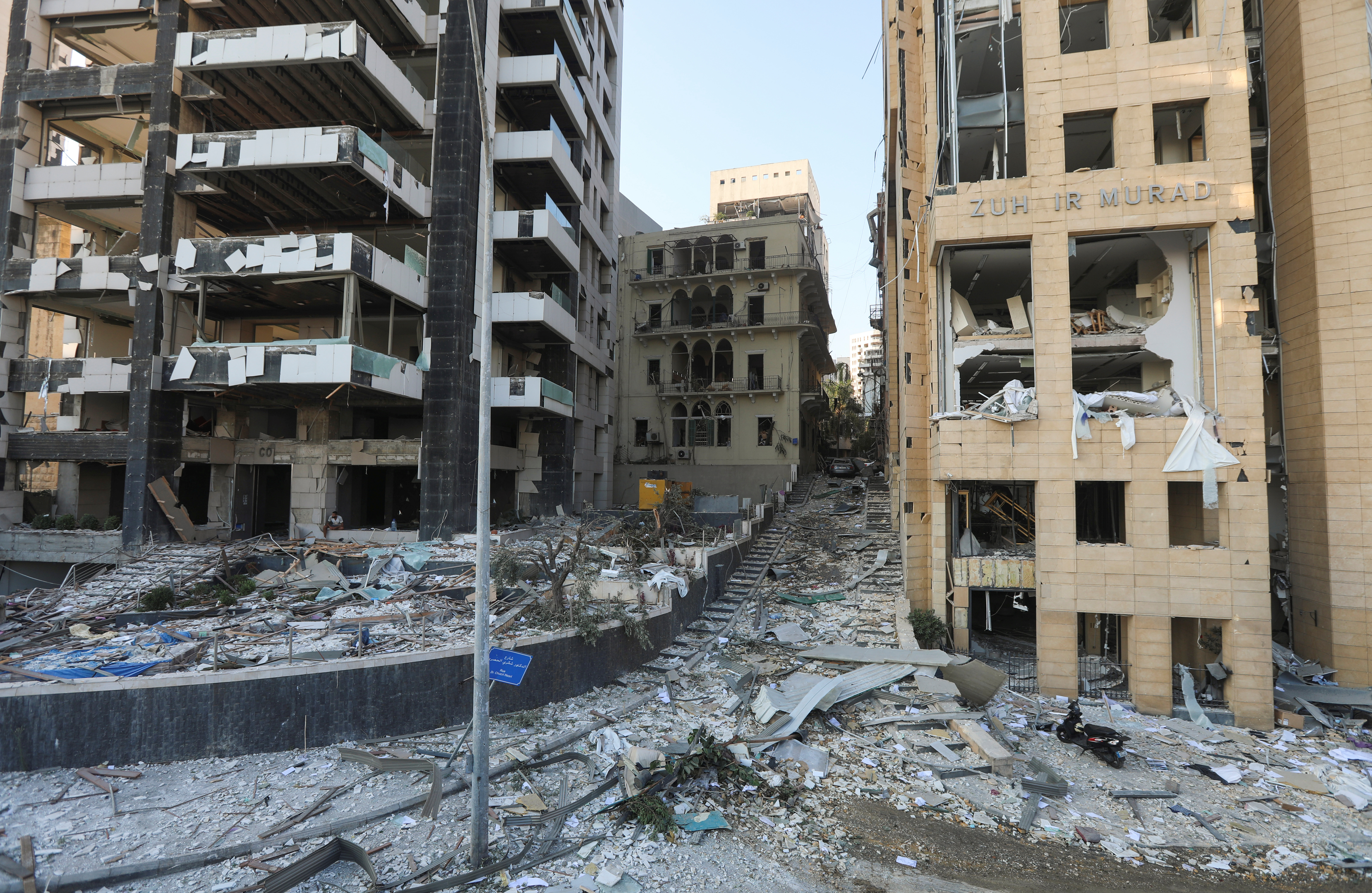 Город после взрыва. Взрыв в Бейруте 4 августа 2020. Порт Бейрута после взрыва. Бейрут сейчас 2022.