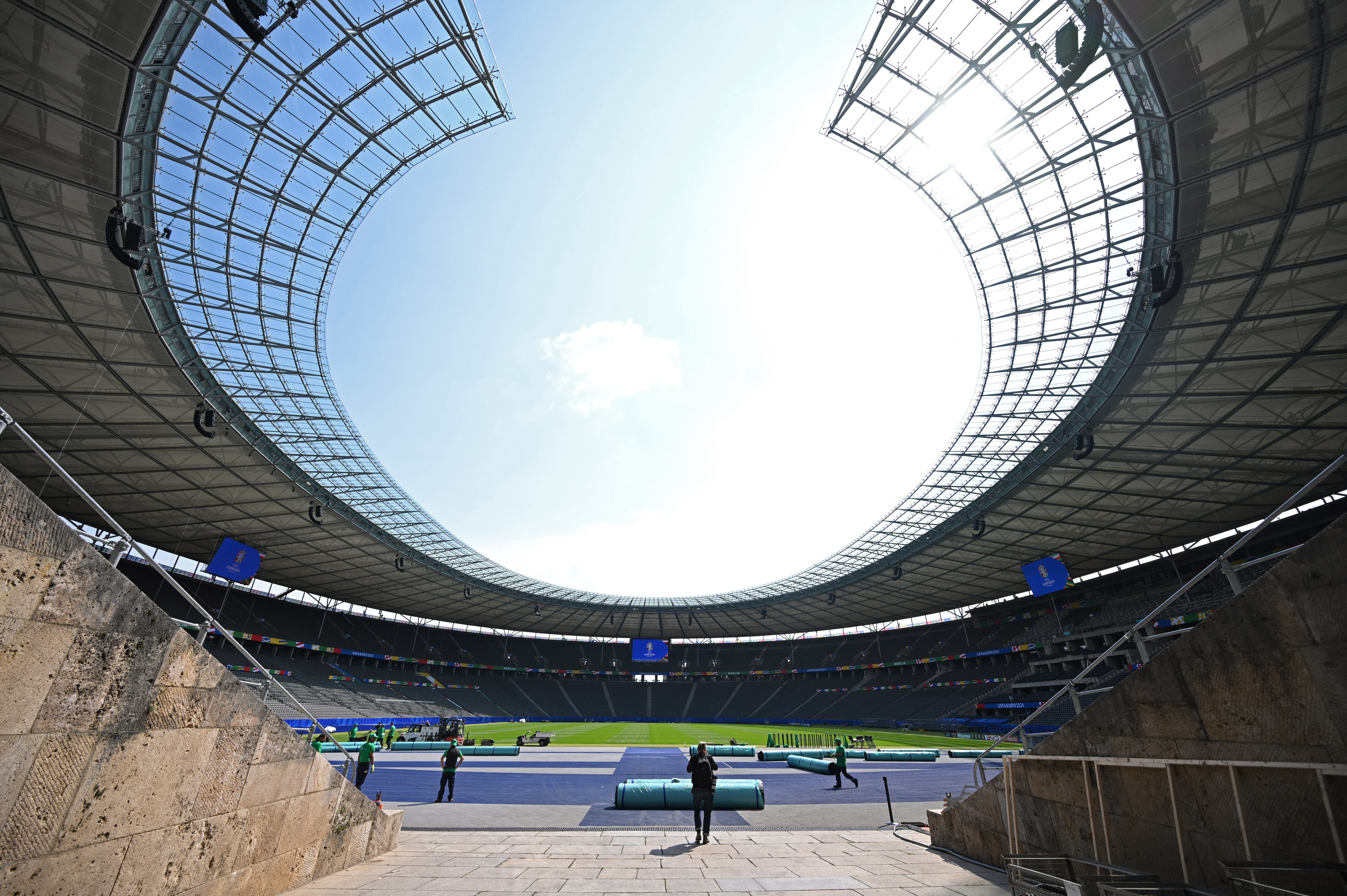 Стадіони Німеччини вже готові приймати чемпіонат. Фото: REUTERS