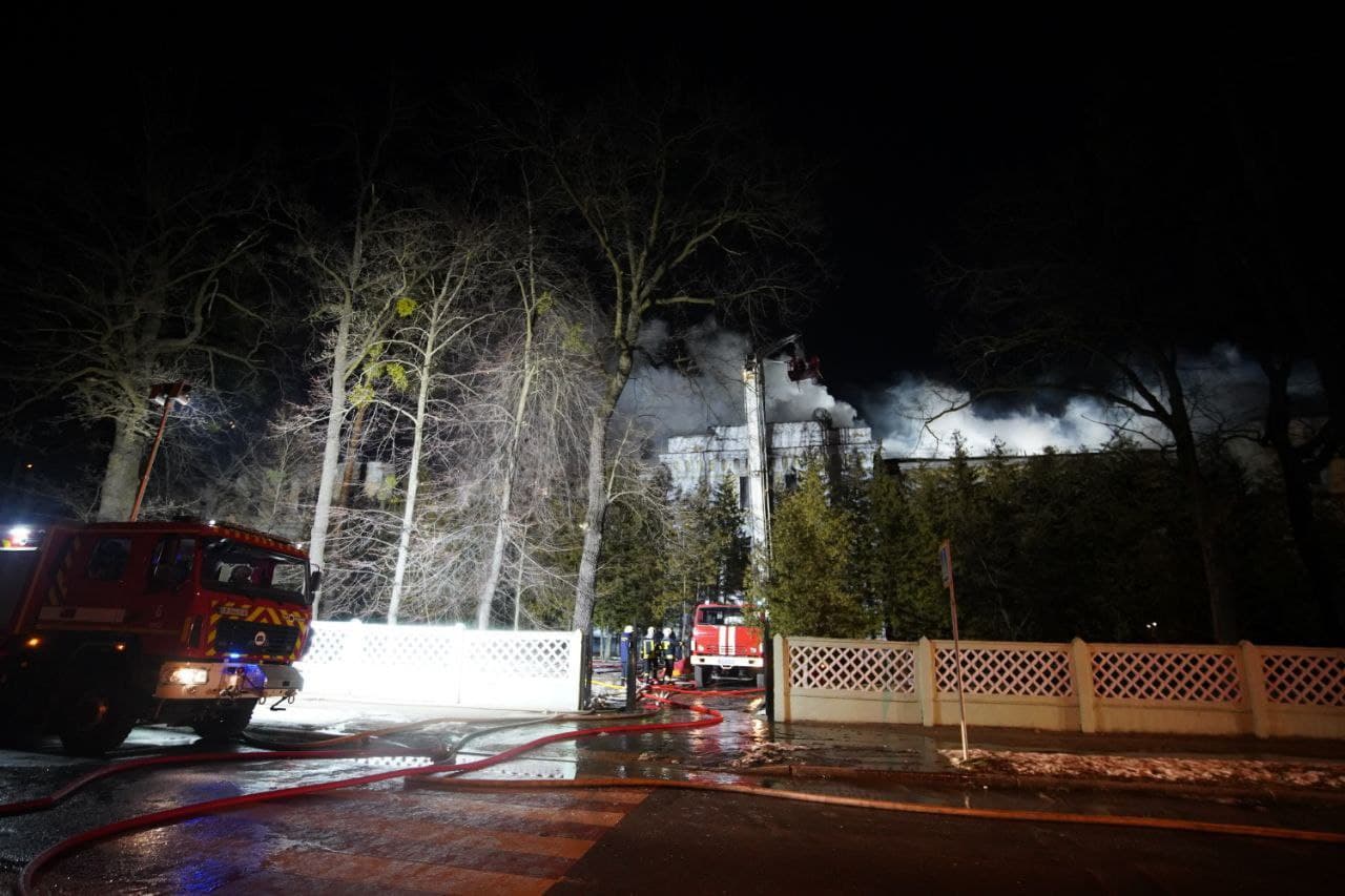 О возгорании стало известно в час ночи. Фото: t.me/dsns_telegram