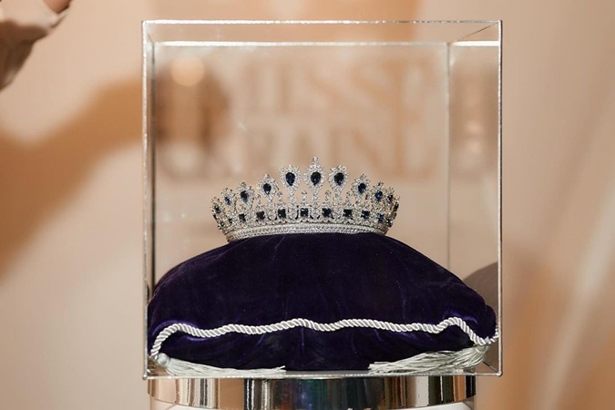 Новая корона от Джейкоба Арабо. Фото: instagram.com/missukraine_official