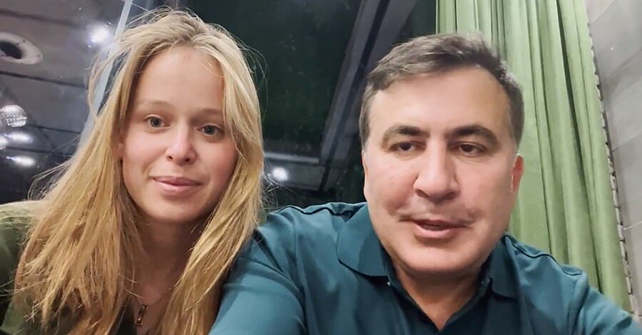 Лиза Ясько и Михаил Саакашвили объявили о своих отношениях. Фото: Кадр из видео Лизы Ясько.