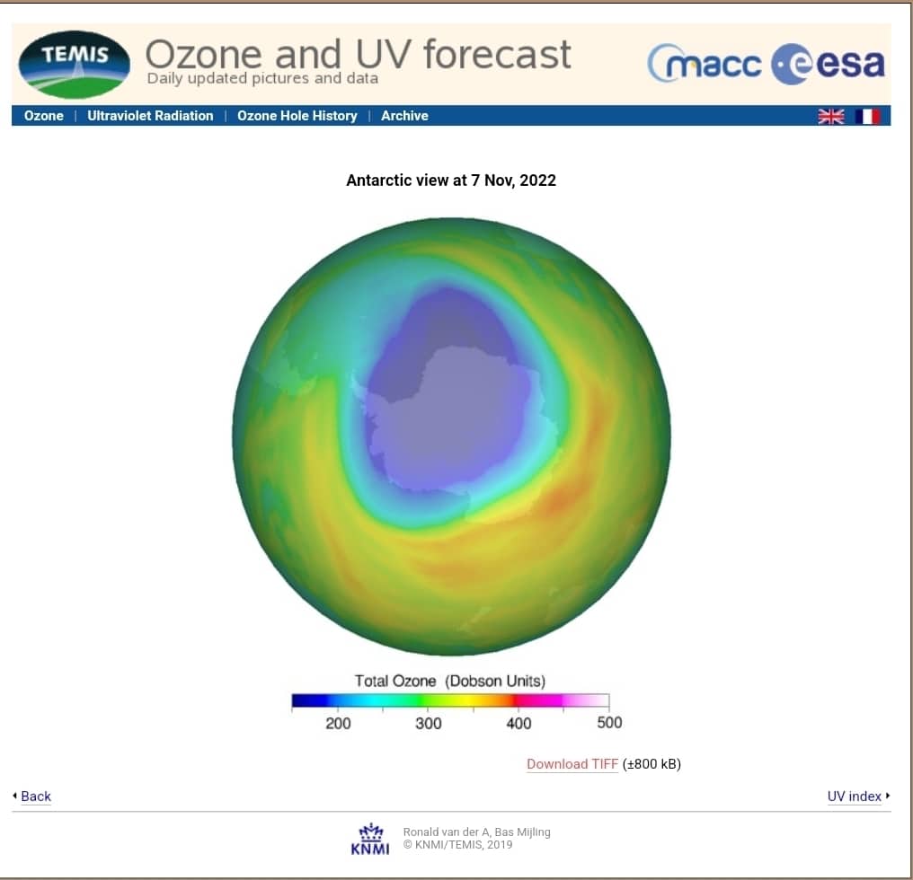 Украинские полярники: Рост озоновой дыры над Антарктидой остановился  фото 1