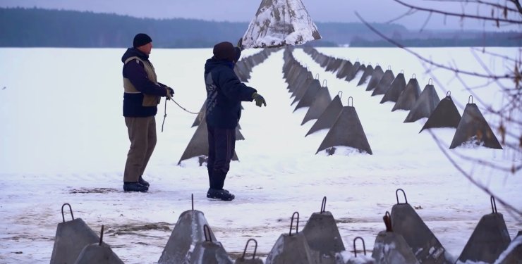 «Зуби дракона» покликані зупинити танки. Фото: скрін відео ВСУ