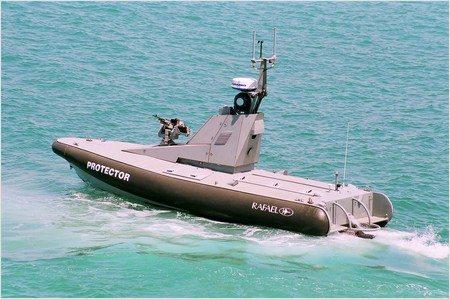 В Ізраїлі розроблено проект Protector USV — дистанційно керований патрульний катер. Фото: defencetalk.com