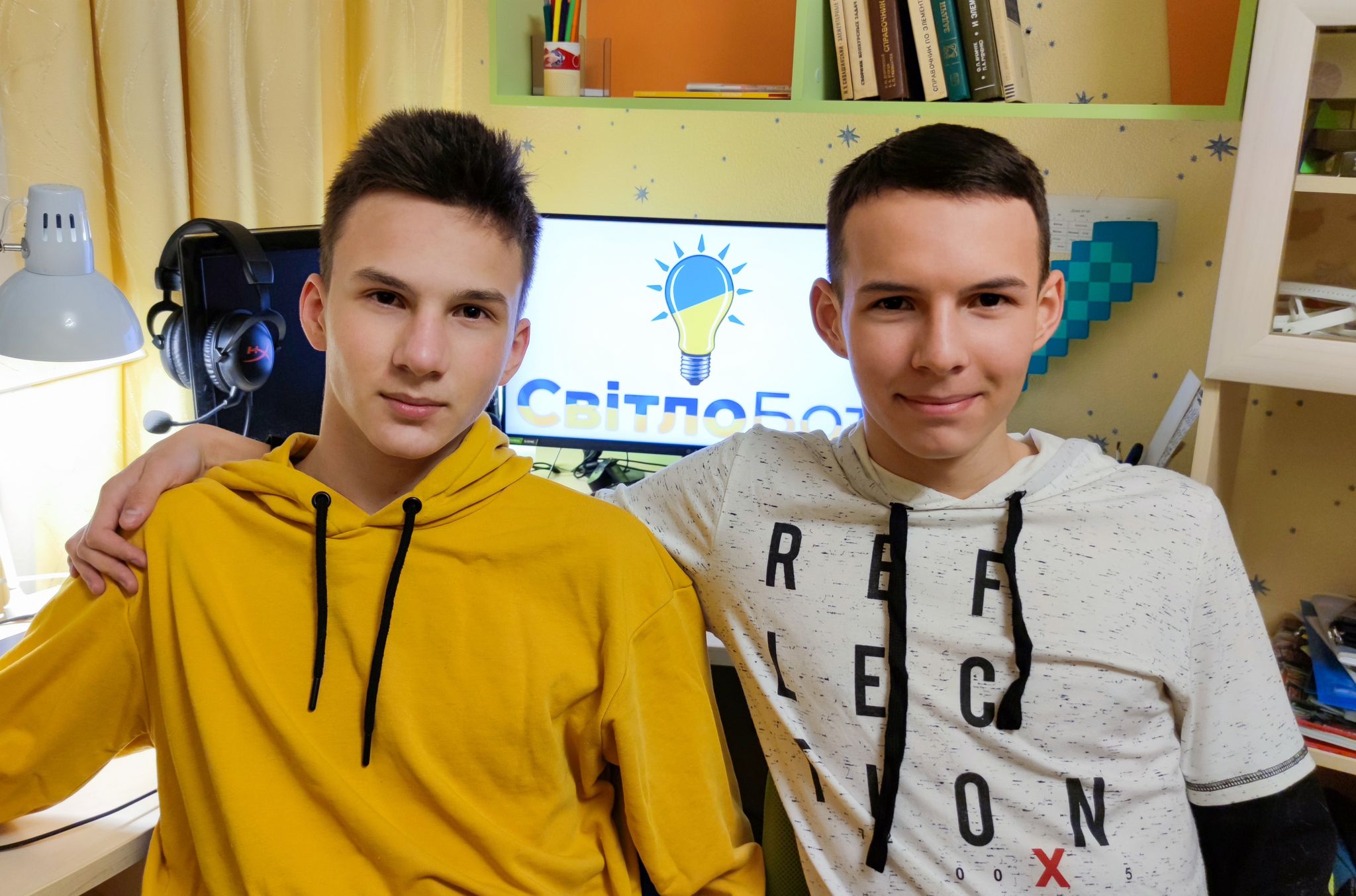 Артем (слева) и Дмитрий Чигарев монетизировать проект не планируют. Фото: Личный архив Чигаревых