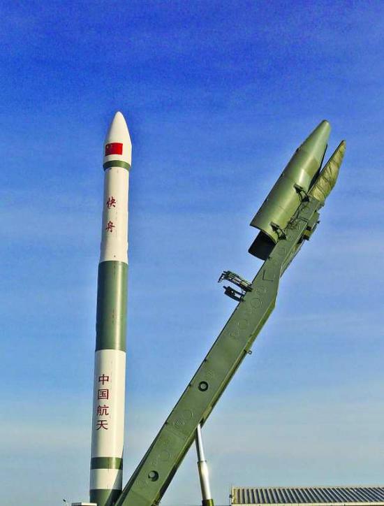 Китайская Dong Neng-3 выглядит устрашающе, да и возможности у этой ракеты потрясающие. Фото: mil.sina.cn