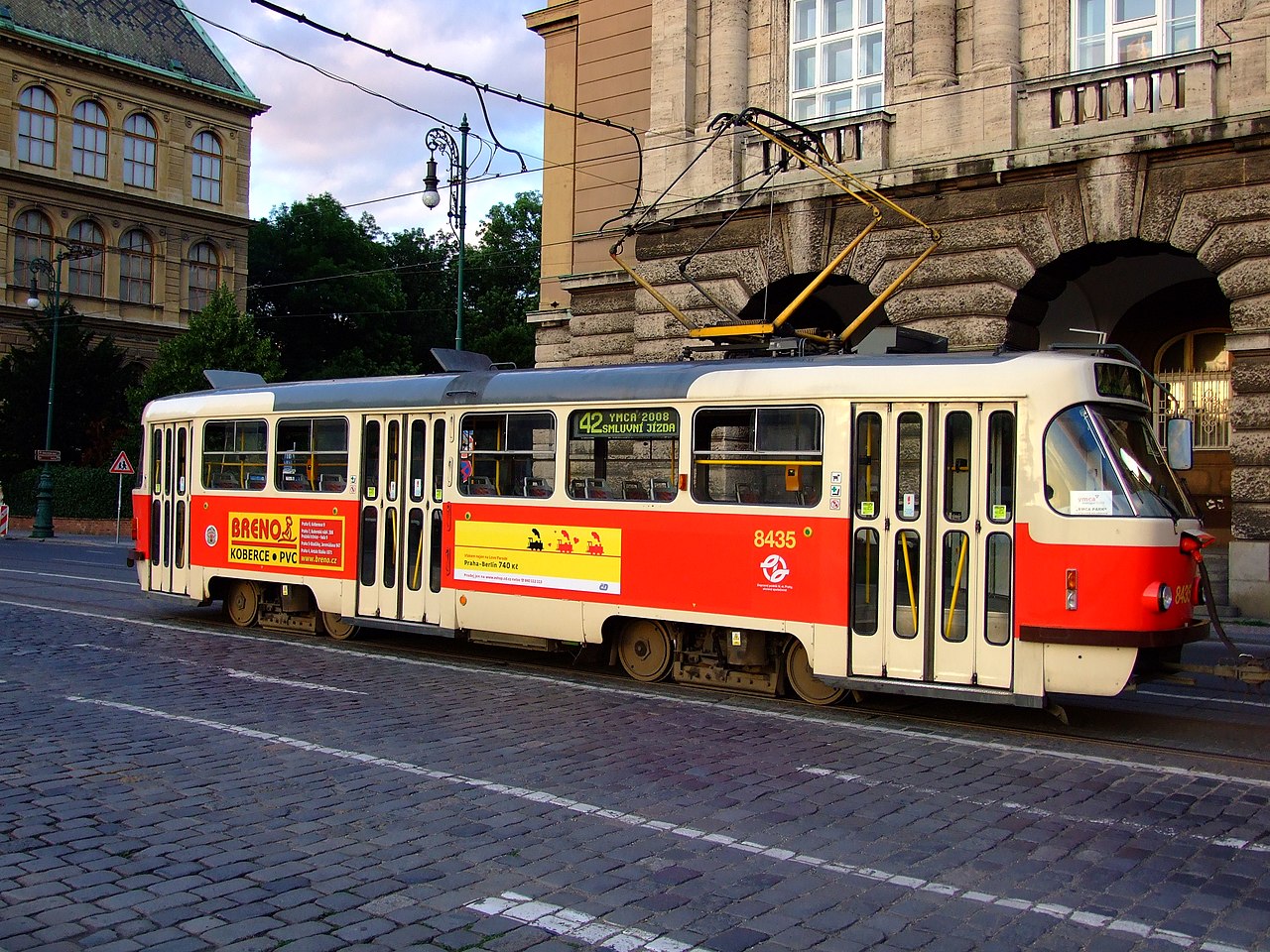 Трамваї в Чехії (втім, як весь міський транспорт у Європі) ходить за розкладом. Фото: Honza Groh (Jagro)/en.wikipedia.org