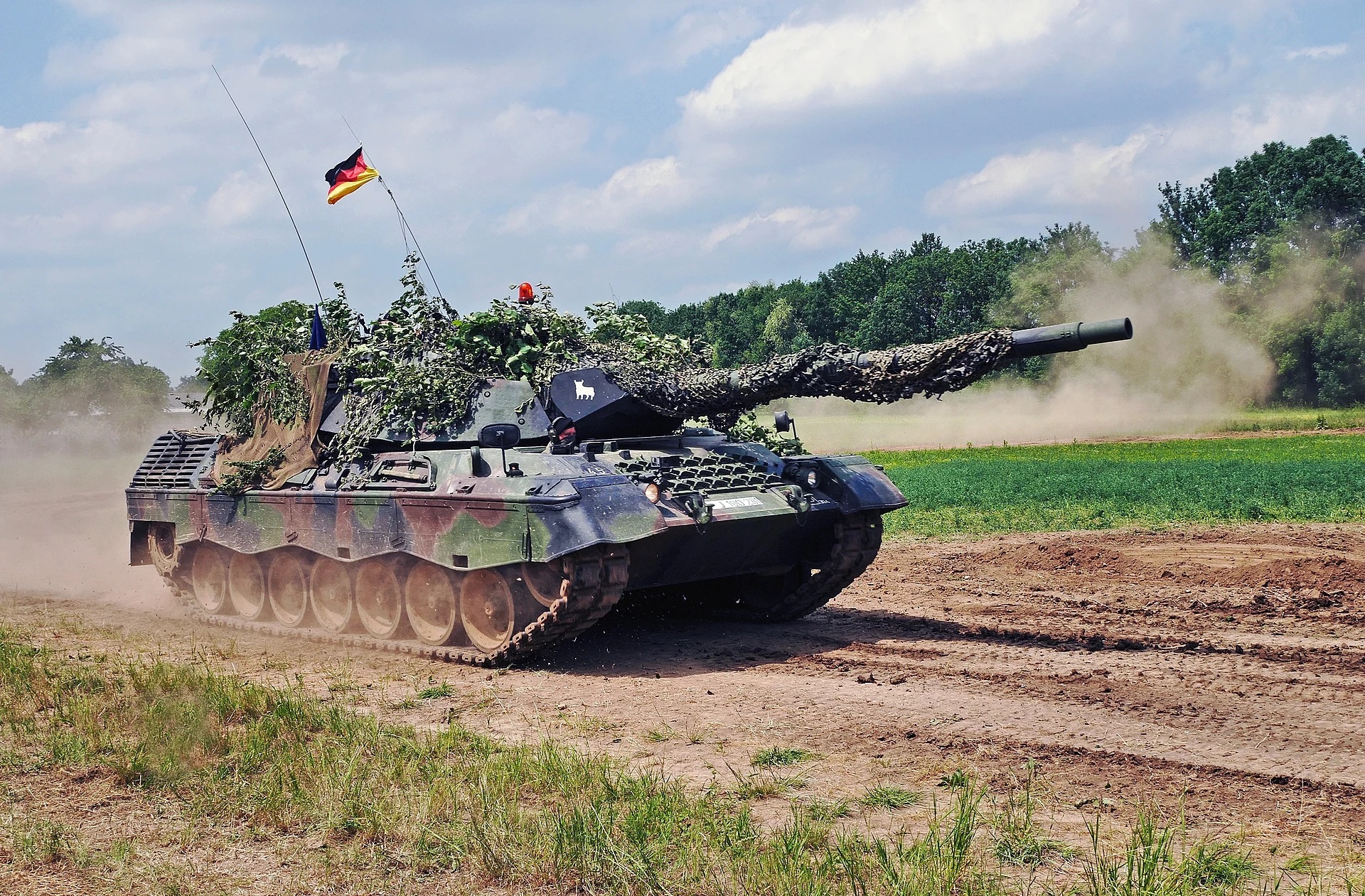 Leopard-1, які теж пропонують надіслати в Україну, все ж таки машина позаминулого покоління. Фото: Rainer Lippert/en.wikipedia.org