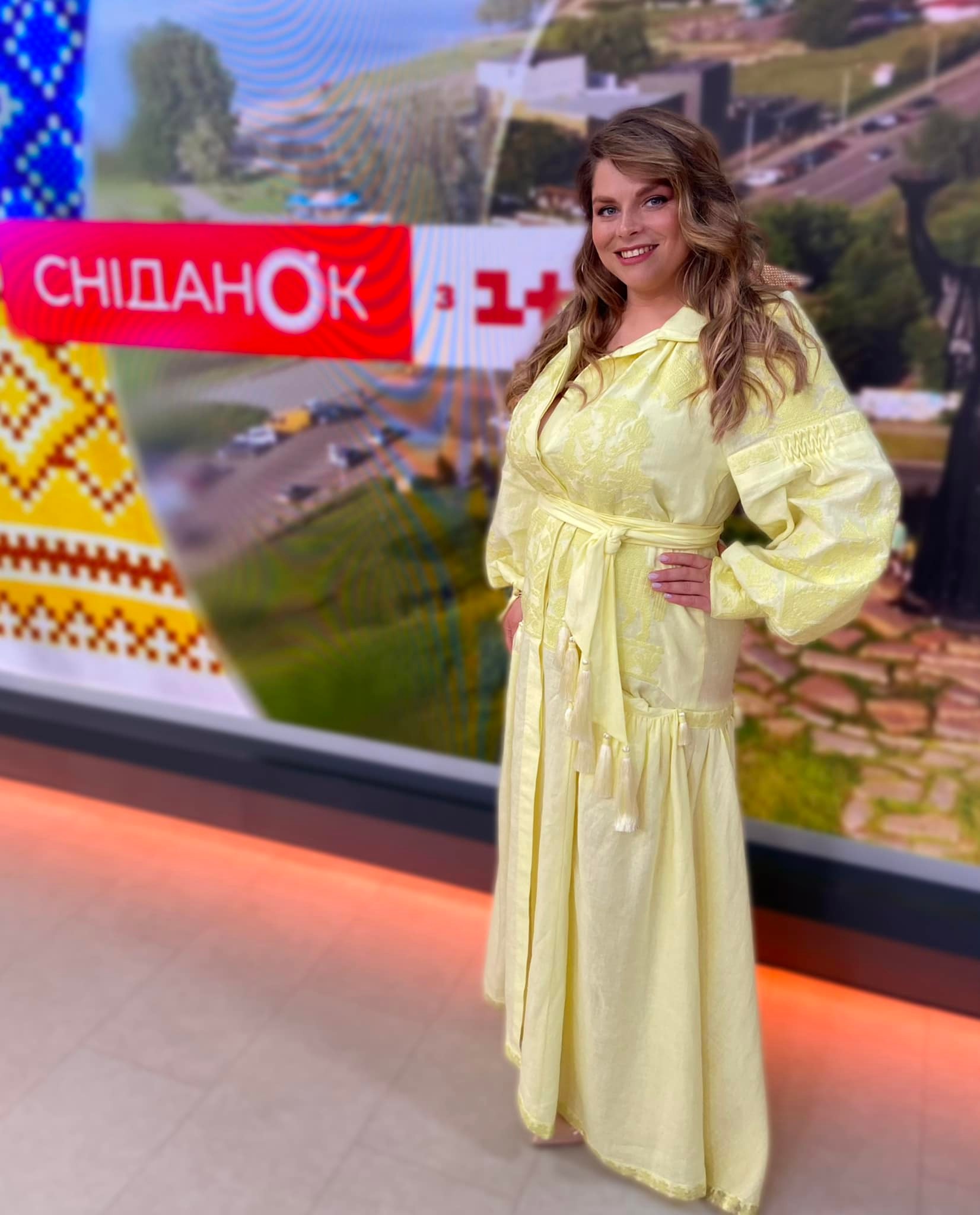 Телеведущая вернулась домой в Киев 5 апреля, 6-го вышла в эфир «Сніданку з 1+1». Фото: 1+1