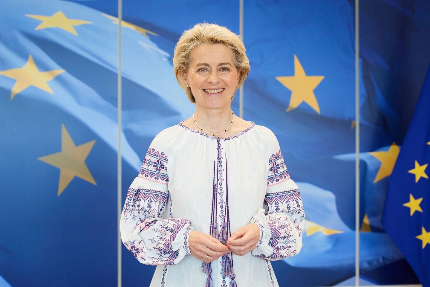 Президент Єврокомісії Урсула фон дер Ляйєн підтримала Україну ще й таким чином. Фото: facebook.com/EuropeanCommission