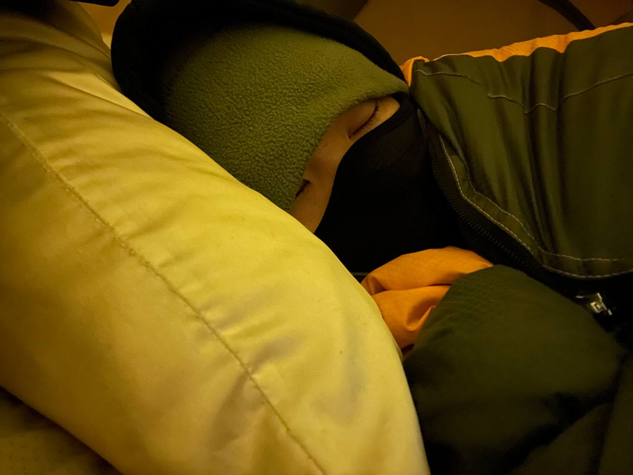 Спати через холод вдається лише 2-3 години на добу. Фото надане Mark J. Lindquist