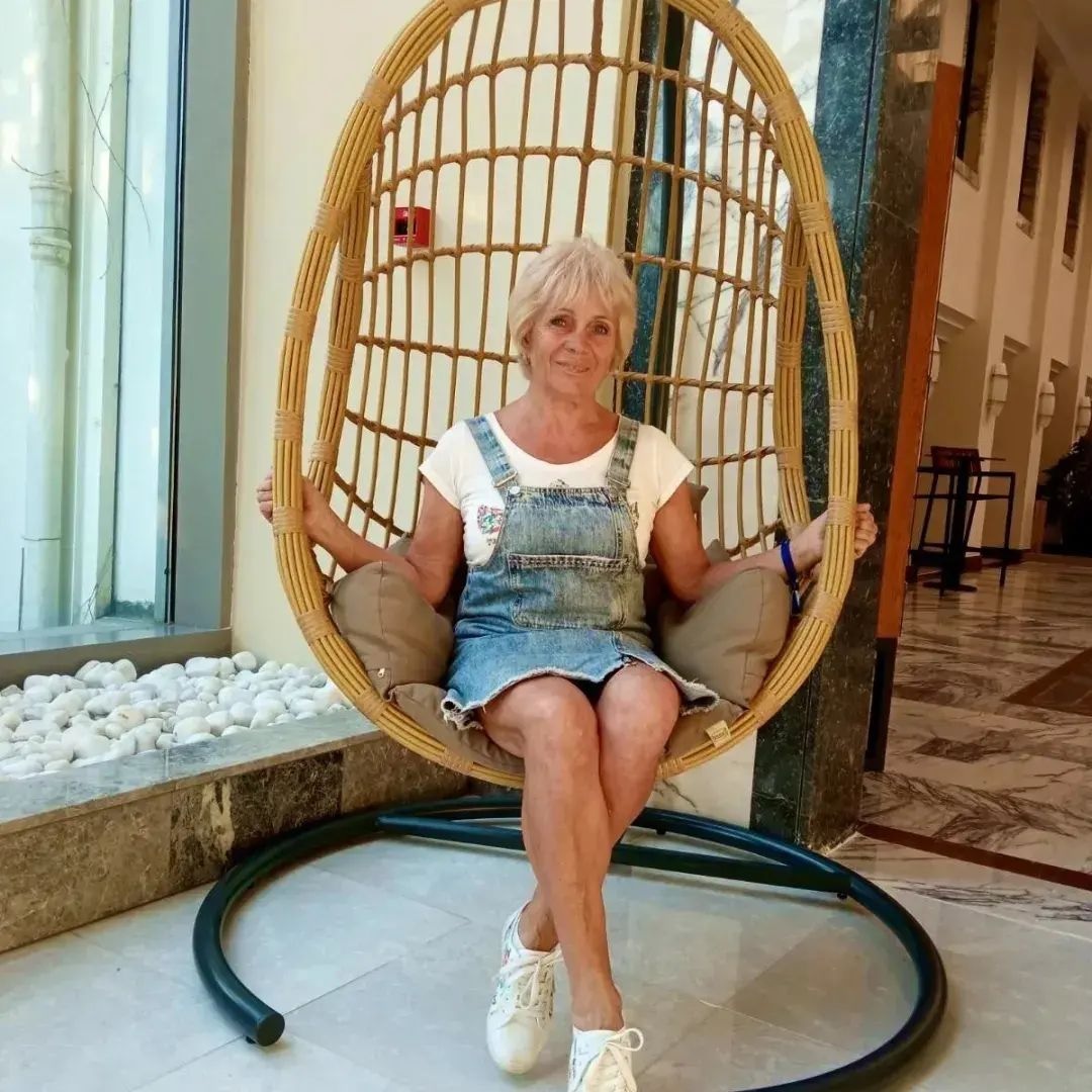 Вера Викторовна в свои 70 лет прекрасно выглядит. Фото: instagram.com/vvs6659/