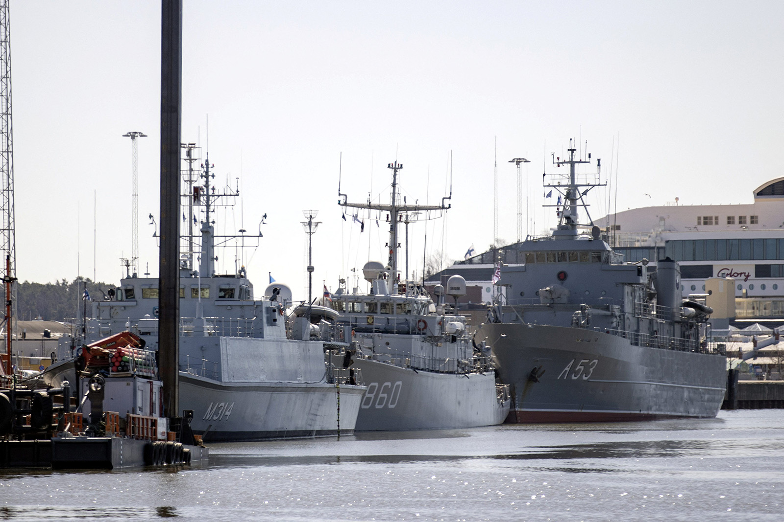 Корабли НАТО прибыли в Турку, Финляндия. 25 апреля 2022 года. Фото: Roni Lehti/Lehtikuva/via REUTERS.