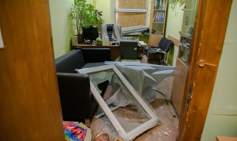 10 октября от обстрелов пострадал офис НАНЦ в Киеве. Фото: uac.gov.ua