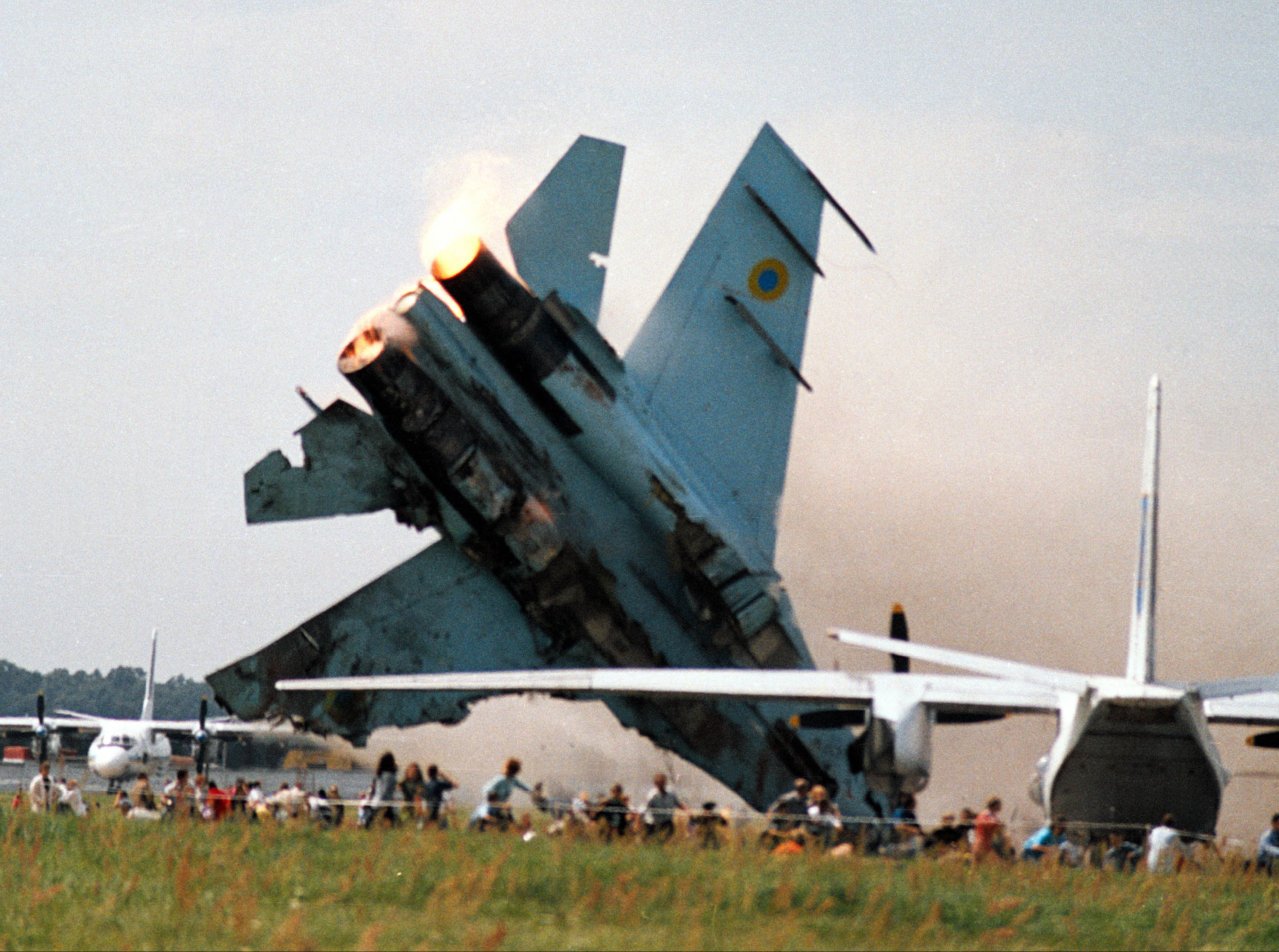 Літак на авіашоу у Скнилові під Львовом упав через самовпевненість пілота. Фото: Getty Images