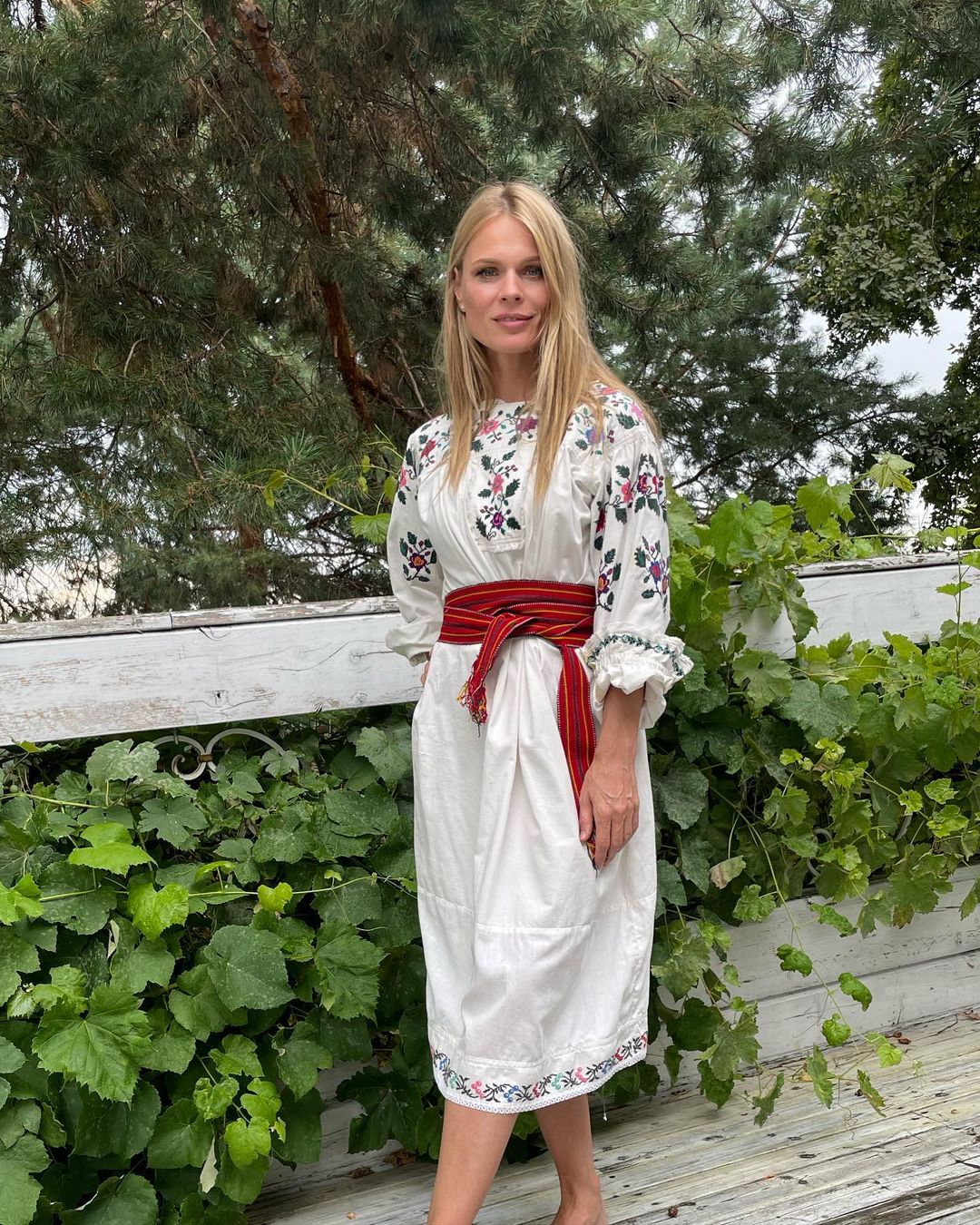 «Когда говорю, что я – из Украины, хочу, чтобы они видели перед собой ухоженную украинку, а не какую-то растерянную девушку», – признается Оля. Фото: Instagram.com/freimutolia/
