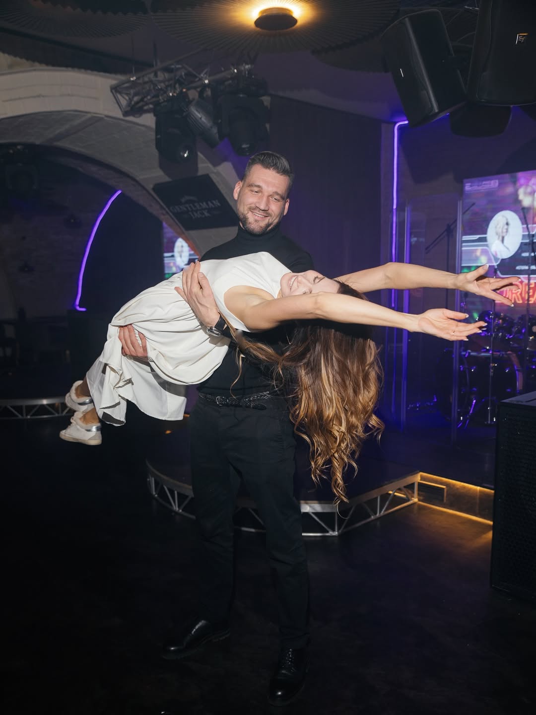 Юрий Савранский на Дне рождения Натальи Денисенко. Фото: instagram.com/natalka_denisenko