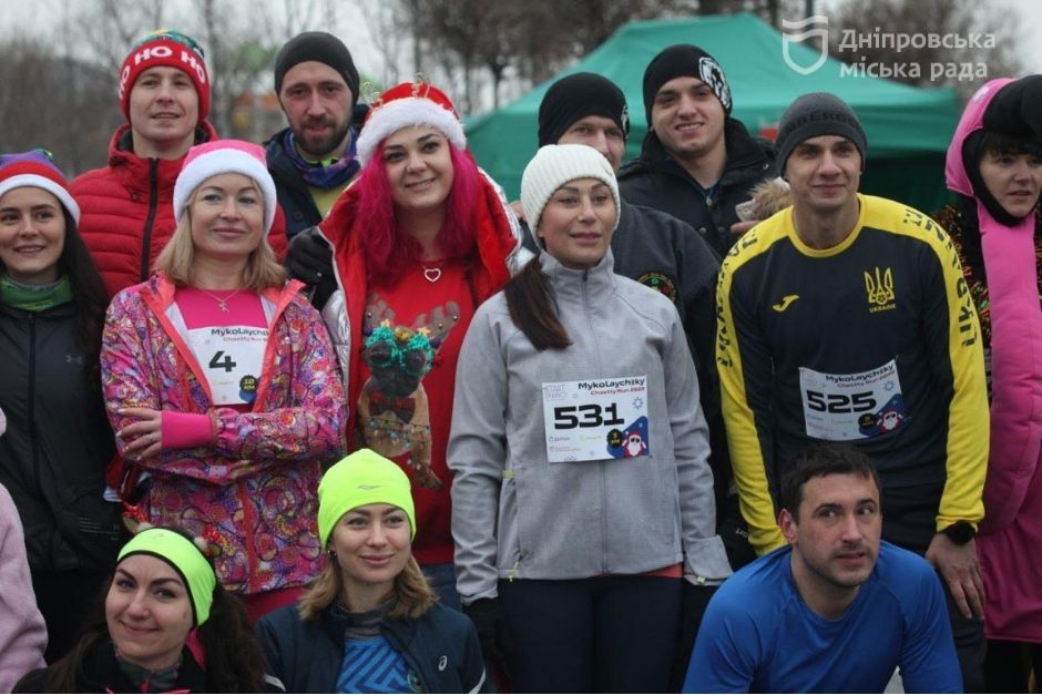Факт. В Днепре во время благотворительного забега Mykolaychiky Charity Run собирали средства для помощи детям без родительской опеки фото 4