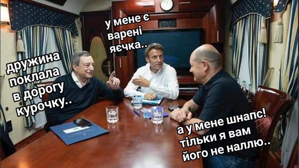 Як в Україні сміялися над Макроном та Шольцем фото 3