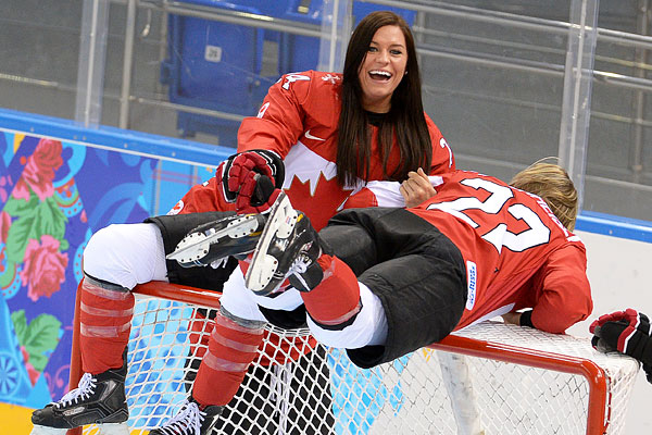 Пекин-2022. Сборная Канады по хоккею в финальном матче обыграла сборную США фото 1