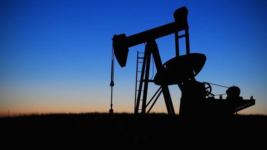 Кроме того, что наблюдается рост стоимости газа, также подскочила в цене и нефть. Фото: drpepperscott230 с сайта pixabay