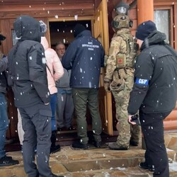 Обшук у Коломойського 1 лютого. Фото: t.me/LeshchenkoS