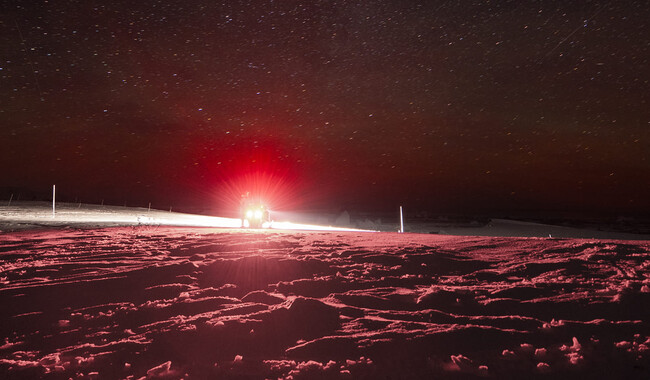 Зоряне небо над Антарктикою. Фото: facebook.com/AntarcticCenter