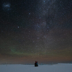 Зоряне небо над Антарктикою. Фото: facebook.com/AntarcticCenter