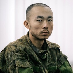 Перші допити військових з КНР, затриманих на Донеччині. Фото: t.me/SBUkr. 