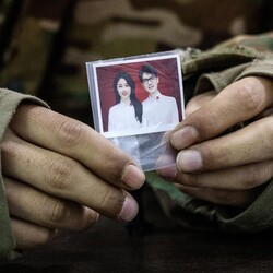 Перші допити військових з КНР, затриманих на Донеччині. Фото: t.me/SBUkr. 