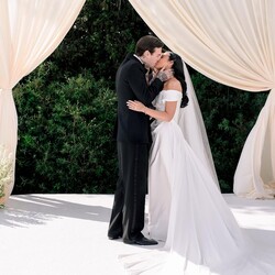 Фото: instagram.com/ddlovato/Jose Villa