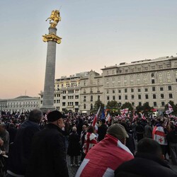 Протести 4 жовтня. Майдан Свободи, Тбілісі. Фото: автор